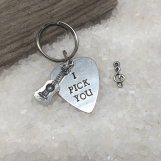 i-pick-you-keychain-music-note