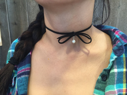 Choker Bow Necklace Jewelry – Suede Choker – Black – Lariat Bow