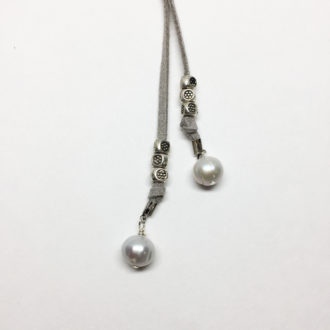 grey-suede-wrap-lariat-necklace-pearl-closeup