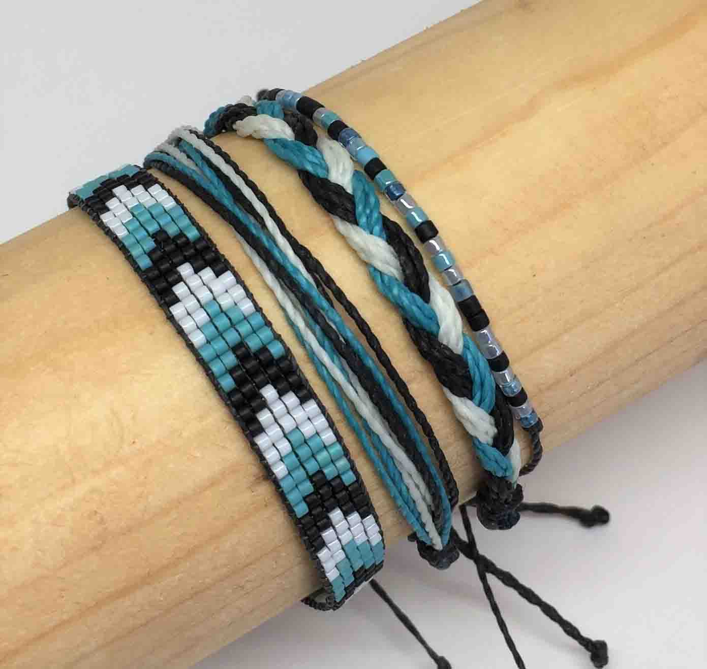 18000+ Loom Bands Kit: DIY Rubber Bands Kits , 500 Clips, 40 Charms,Loom  Bracelet Making Kits for Kids, DIY Rubber Band Bracelet Kit : Amazon.in:  Toys & Games