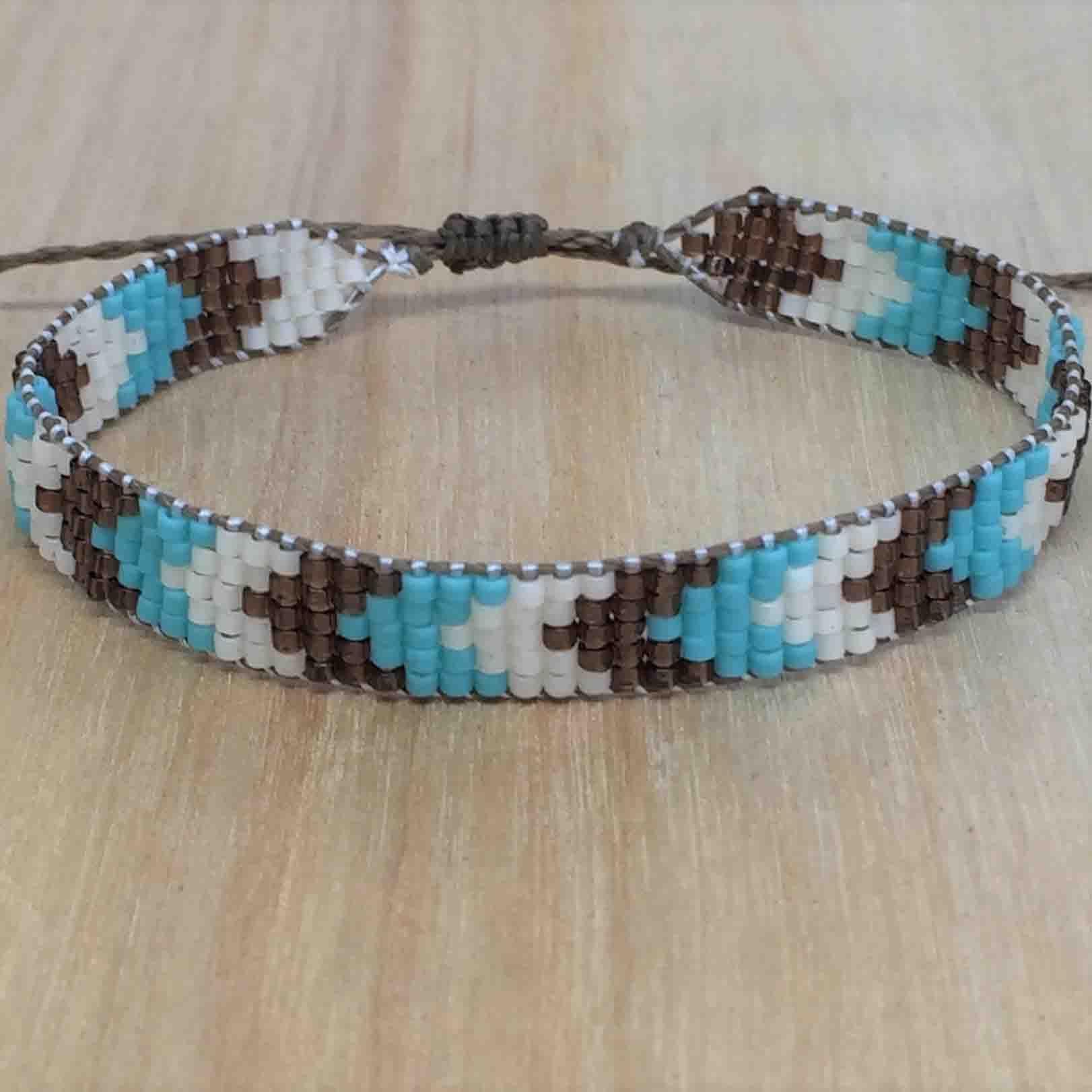 Free Bead Loom Patterns & Bracelet Ideas - Cutesy Crafts