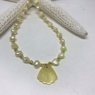 Pearl & Czech Glass Necklace and Bracelet Kit Yellow