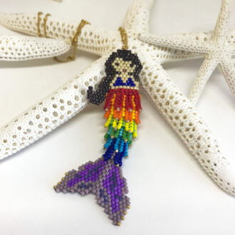 Mermaid-Necklace-Hand-Beaded-Rainbow-Color-Starfish2