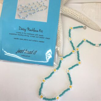 Daisy Chain Necklace Kit Turq and White Beads