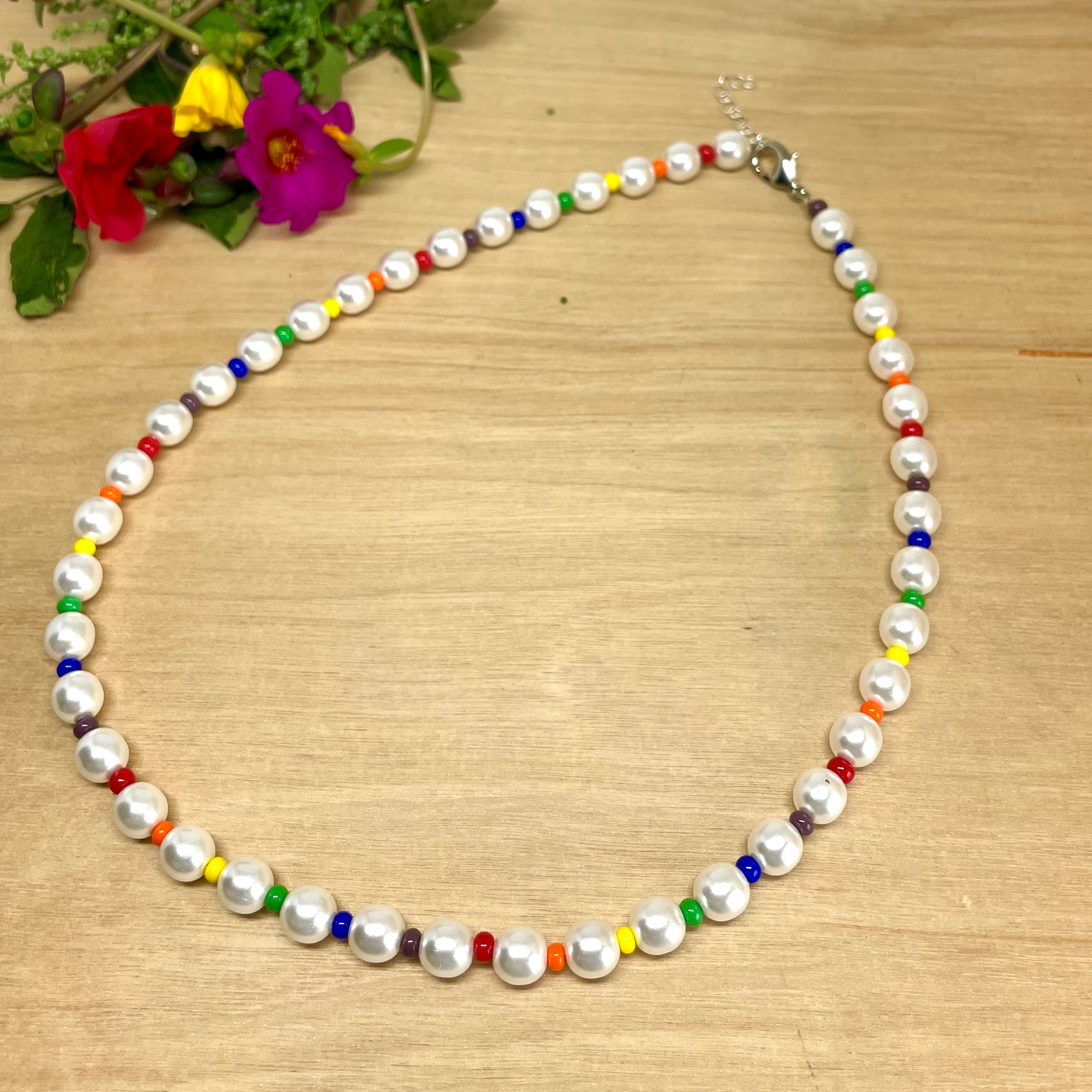 Pearl Choker Necklace with Rainbow or Black Seed Beads – Classic Style Spin  On Trend Jewelry- Made in USA